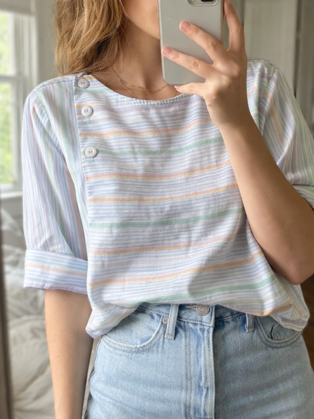 Women’s Pastel Striped Button-Shoulder Blouse - White